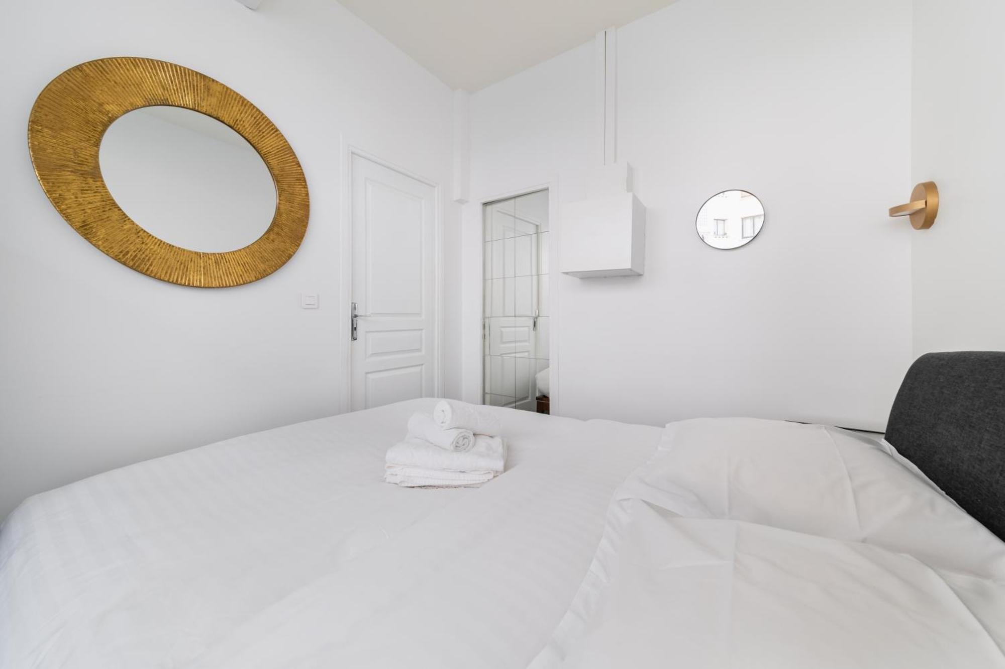 Charmant Appartement Calme Place Du Trocadero - 4P - Flat-Guest Paris Eksteriør billede